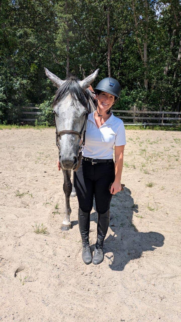 sc whizwit with samantha on ground